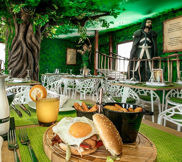 Themed restaurants Magic Robin Hood Holiday Park Alfaz del Pi