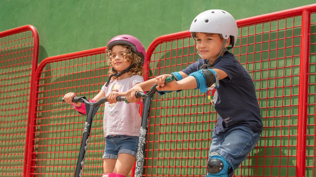Magic April: 2 Children 100% OFF on all-inclusive Promo board!  Magic Robin Hood Holiday Park Alfaz del Pi