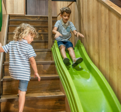 NEW ROBIN´S DEN JACUZI LODGE PREMIUM Magic Robin Hood Holiday Park Alfaz del Pi NEW ROBIN´S DEN JACUZI LODGE PREMIUM Magic Robin Hood Holiday Park Alfaz del Pi